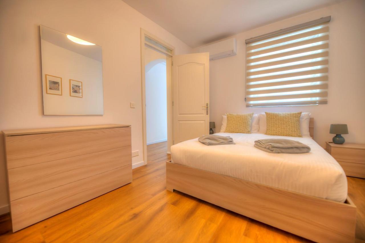 Bright & Cozy 3Bedrooms With Stunning Views Dlap1-1 Sliema Ngoại thất bức ảnh